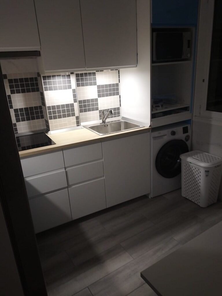 f707d272-a4bd-4874-bb6d-e29f6bf4d77f